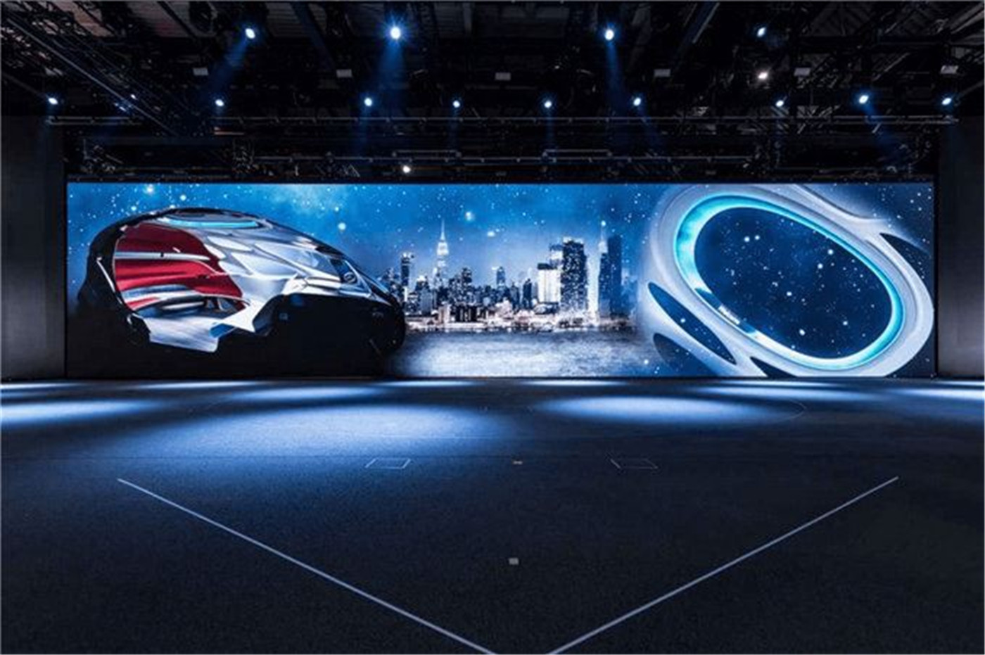 Application Of Narrow Pixel Pitch LED Display in Interactive Game System And VR System (1)